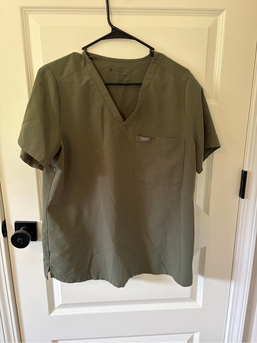 Figs Olive Green V-Neck Short Sleeve Scrub Top